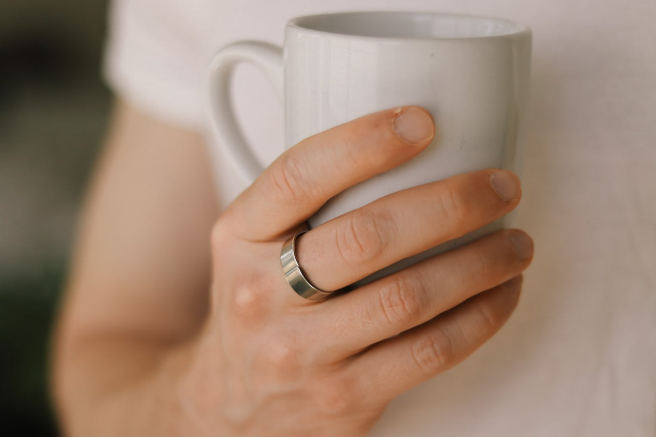Ring für Männer, schlichter Silberring, Herrenring, Freundgeschenk für ihn, verstellbarer Ring, gewickelter Ring, minimalistischer Herrenschmuck, Stapelring