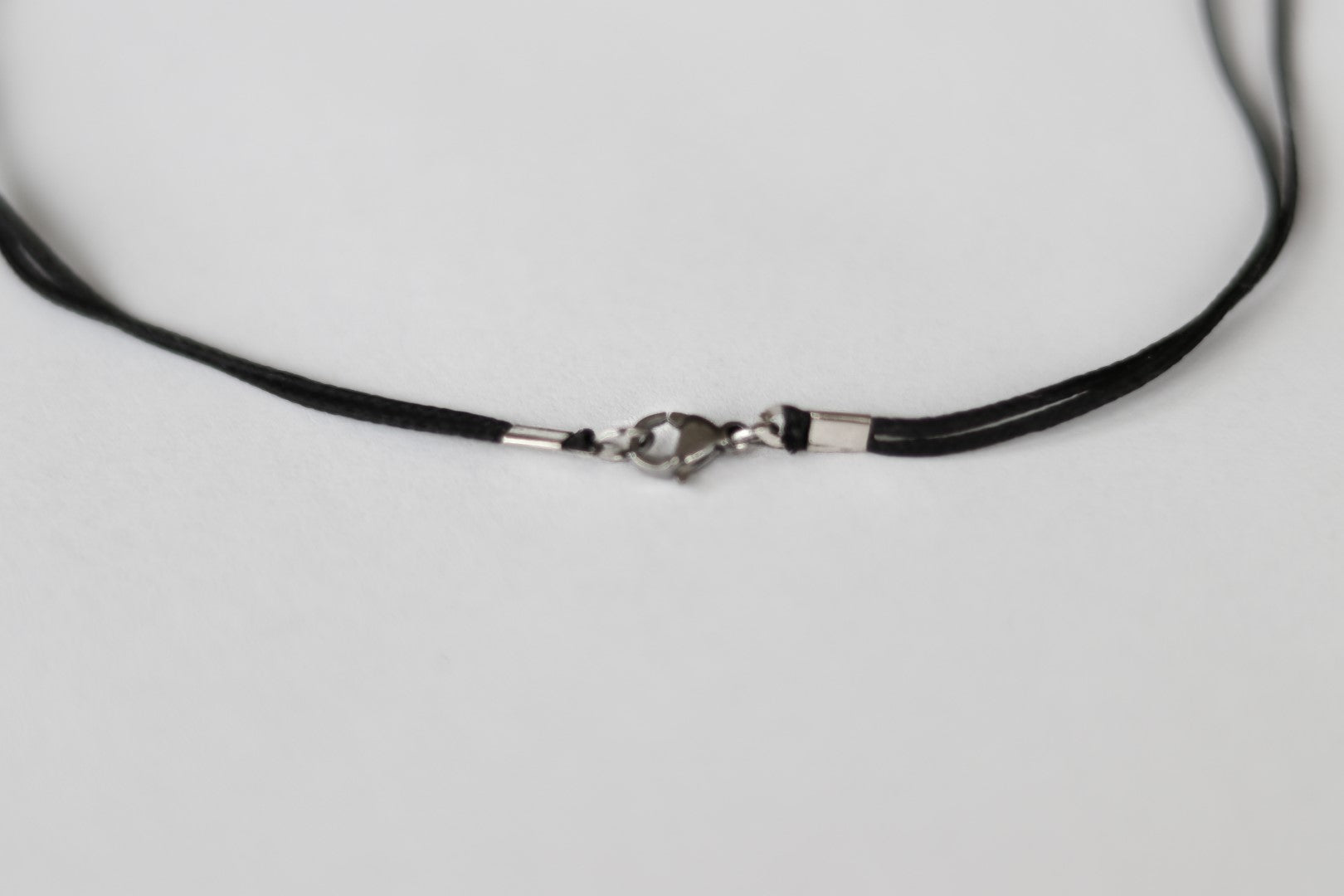 Men's necklace clasp closure