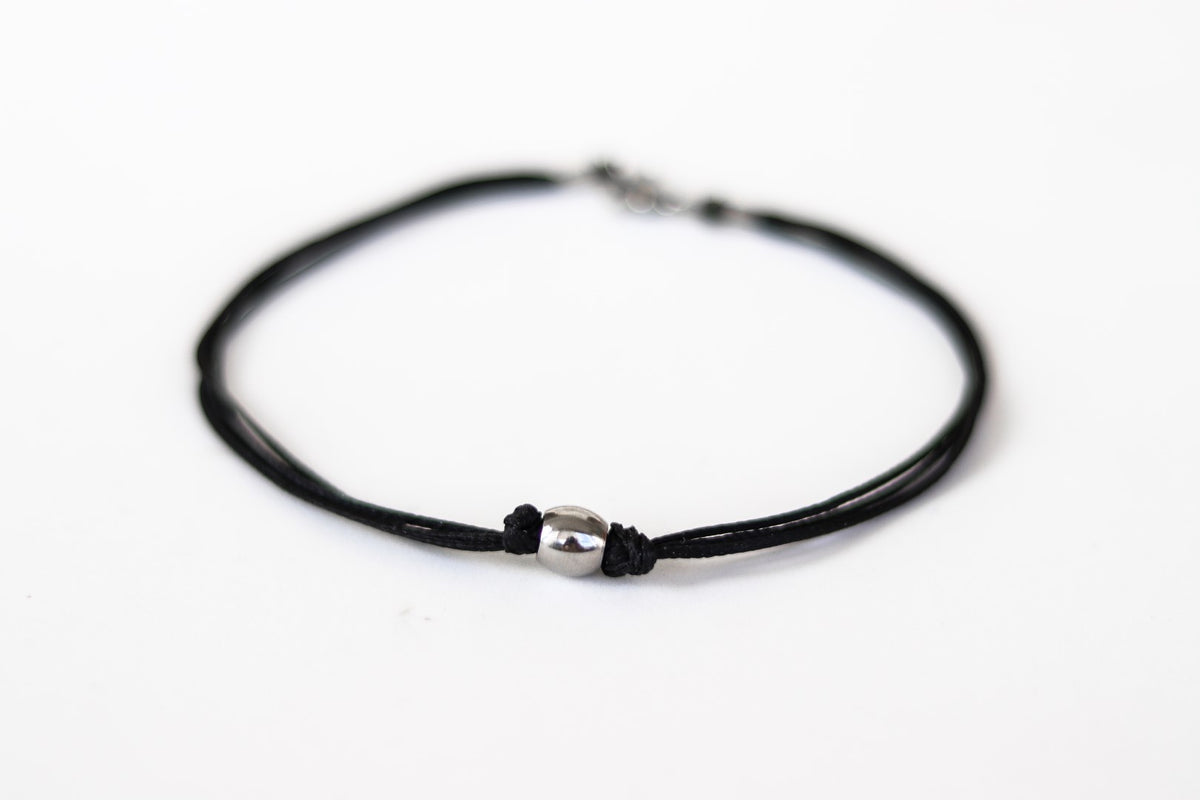Black thread anklet on sale for men