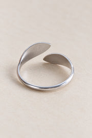 Men's Leaf Ring, Stainless Steel Open Band, Silver Tone Botanical Jewelry for Men, Nature Statement Ring, Gift for Him, Daily Style, Wrapped