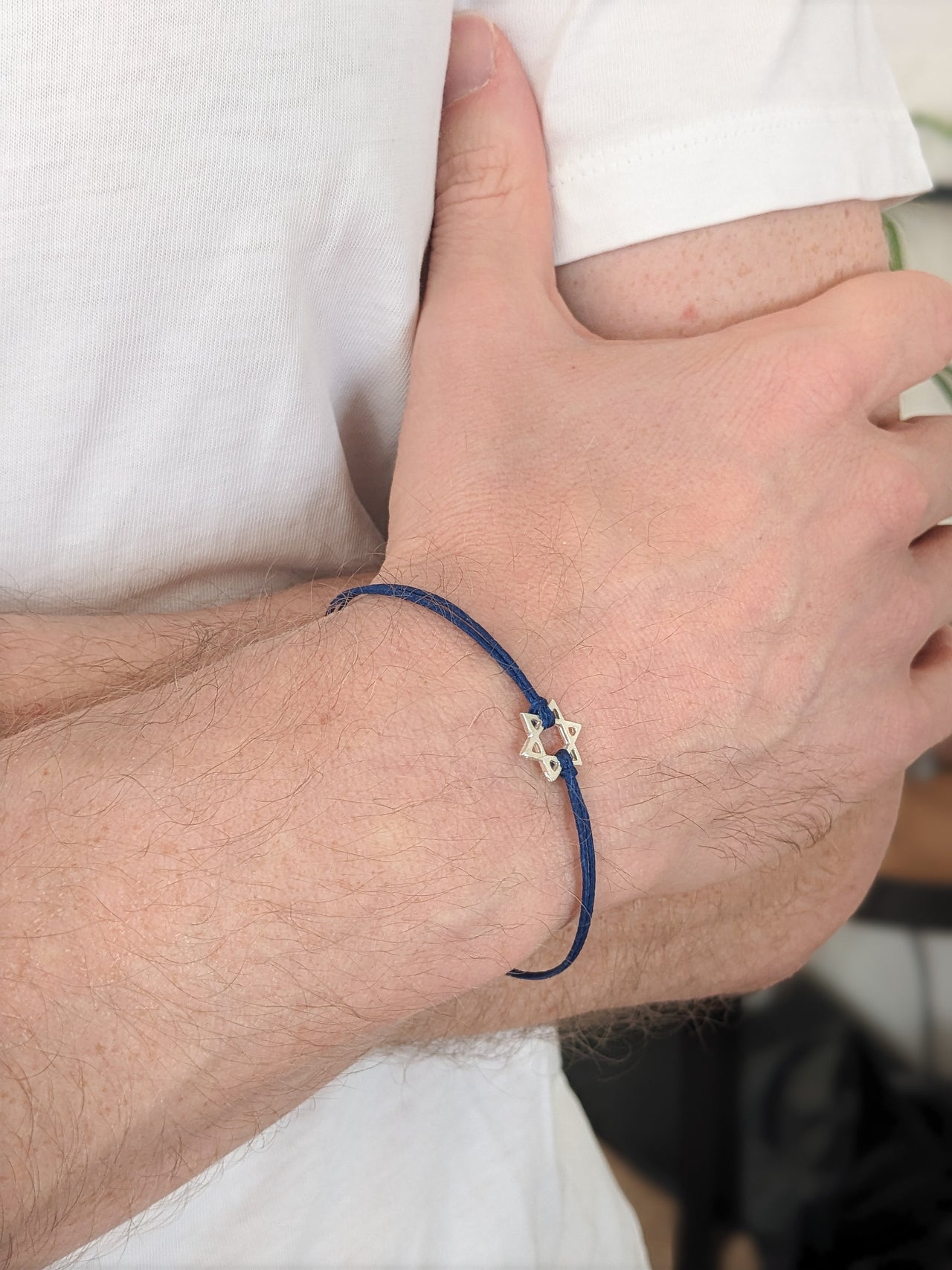 silver star of david bracelet blue shiny