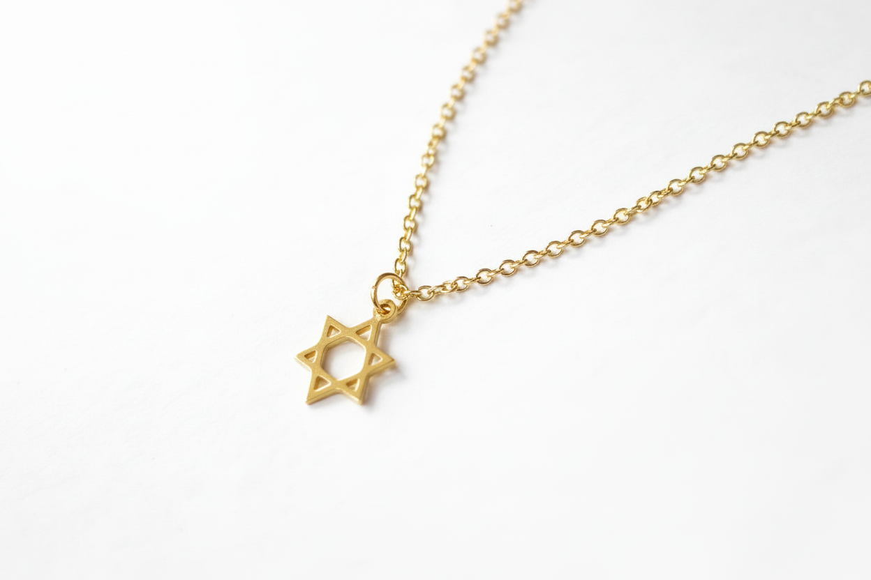Gold necklace with a Star of David pendant for men