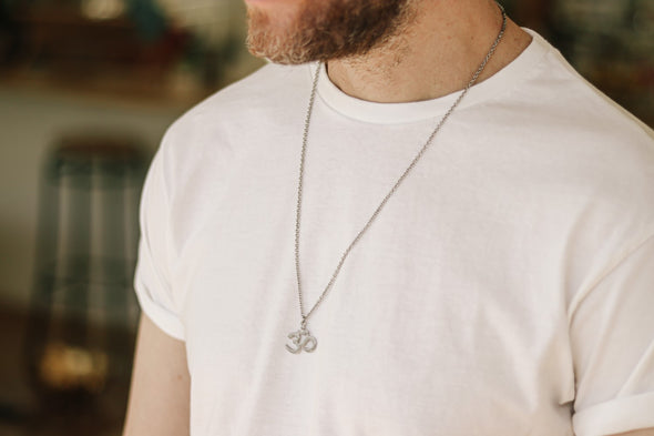Om-Halskette für Männer, silberne Yoga-Halskette für ihn