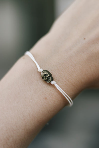 Bronze skull bead bracelet, beige string, gift for her, adjustable bracelet