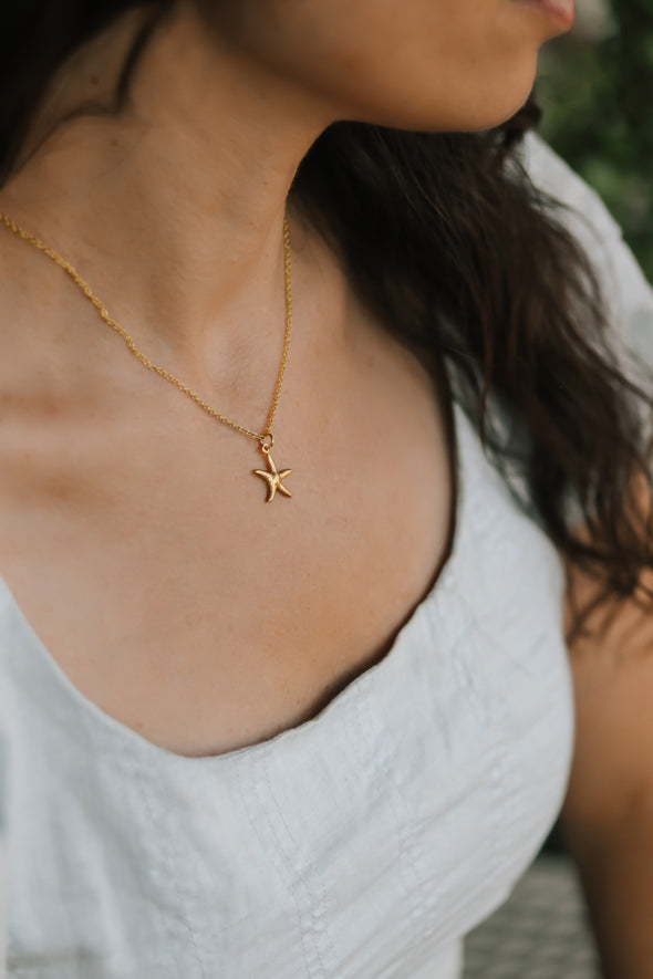 Gold starfish necklace, small pendant, stainless steel chain necklace, beach starfish, bridesmaids gift for her, minimalist, Layering