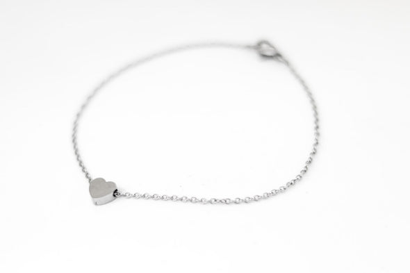 Herzarmband, wasserfestes Silberkettenarmband, kleines Herzperlen-Charm-Armband, personalisiert
