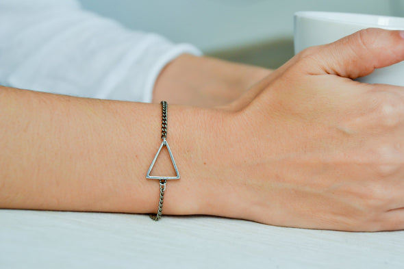 Women bracelet with silver Triangle charm, chain bracelet - shani-adi-jewerly
