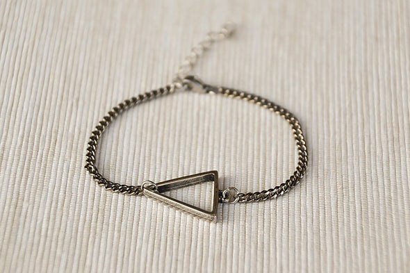 Women bracelet with silver Triangle charm, chain bracelet - shani-adi-jewerly