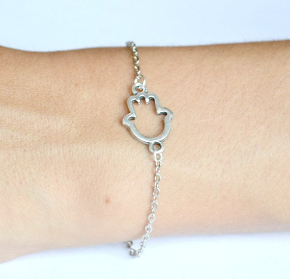 stainless steel chain bracelet with a silver plated hamsa charm for women - shani-adi-jewerly