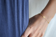 Dainty gold leaves chain bracelet - shani-adi-jewerly