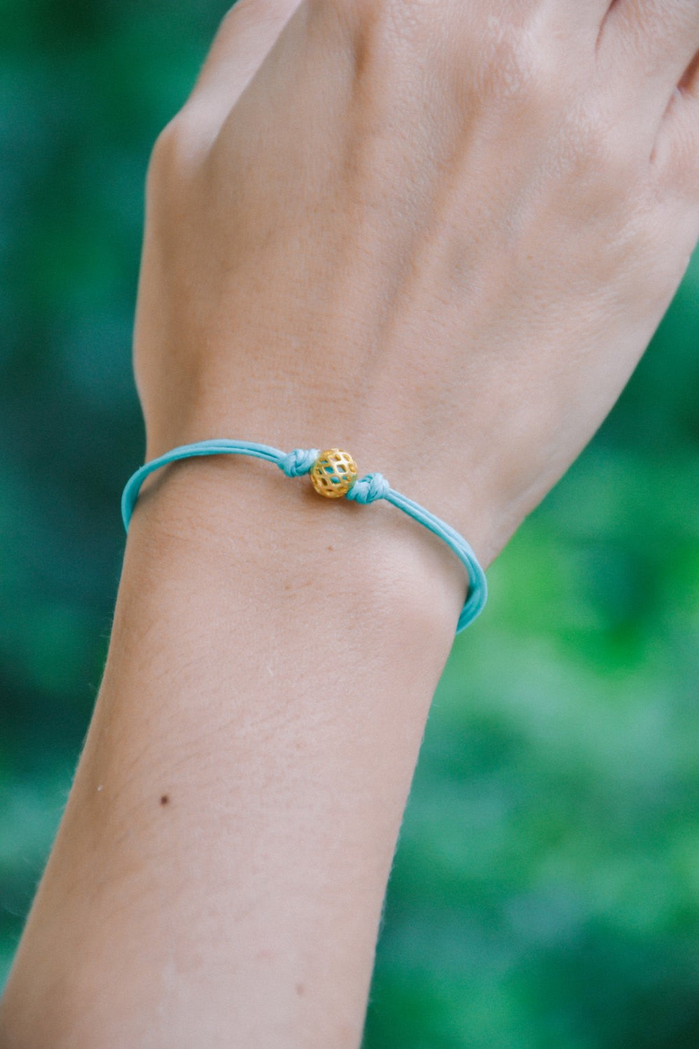 Turquoise cord bracelet with gold bead - shani-adi-jewerly