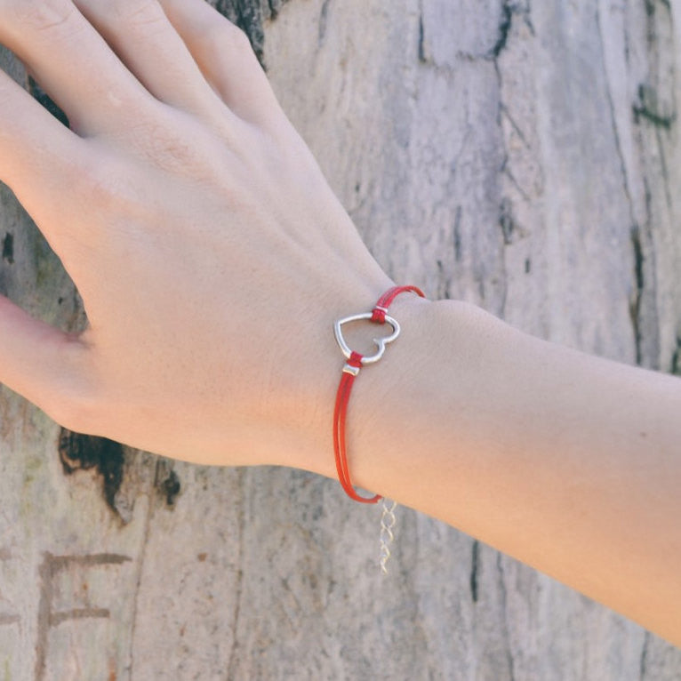 Red bracelet with silver heart charm - shani-adi-jewerly