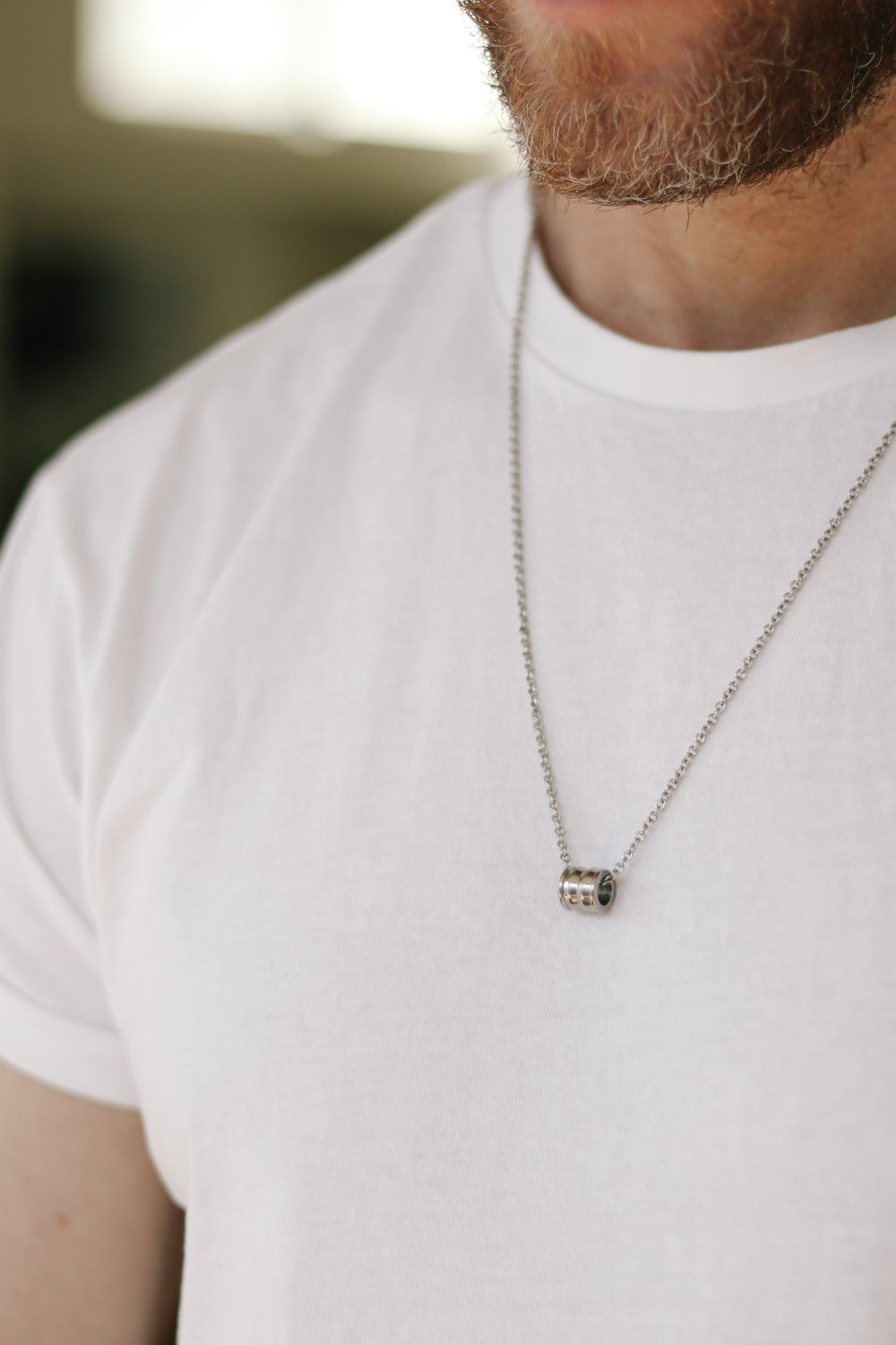 Silberne Perlenkette für Männer, wasserfester Schmuck für Ihn, als Geschenk verpackt