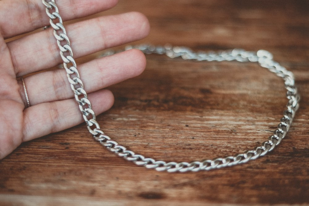 Silver links chain necklace for men