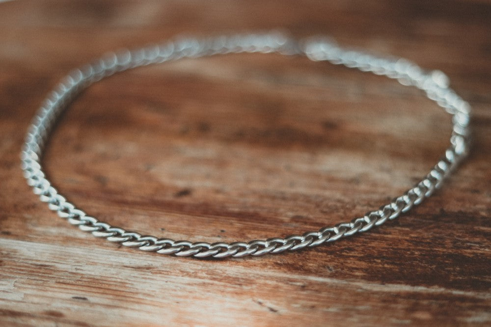 Silver links chain necklace for men