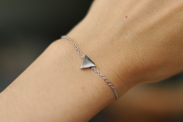 Triangle bracelet, waterproof silver chain bracelet, tiny triangle bead charm bracelet
